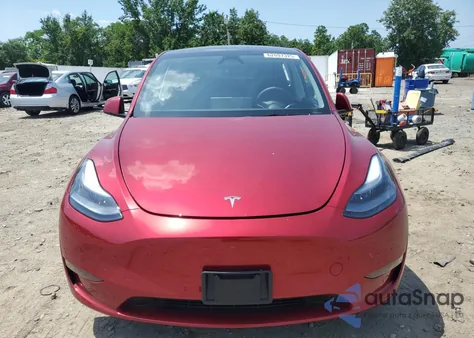 2024 Tesla Model Y from USA, damaged, VIN 7SAYGDED6RF211660